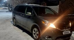 Toyota Sienna 2014 года за 11 500 000 тг. в Семей