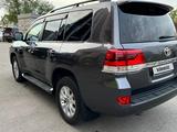 Toyota Land Cruiser 2016 года за 27 400 000 тг. в Алматы – фото 3