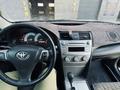 Toyota Camry 2011 годаfor5 700 000 тг. в Атырау – фото 2