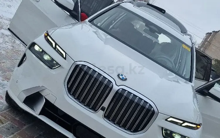 BMW X7 2022 года за 84 000 000 тг. в Астана