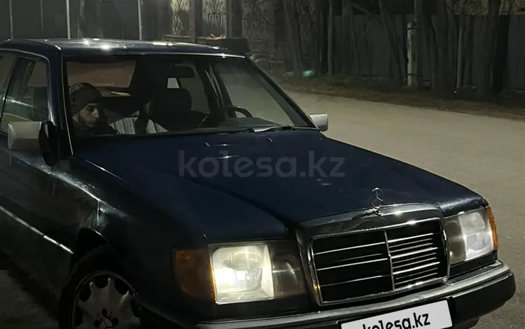 Mercedes-Benz E 200 1990 годаүшін900 000 тг. в Алматы