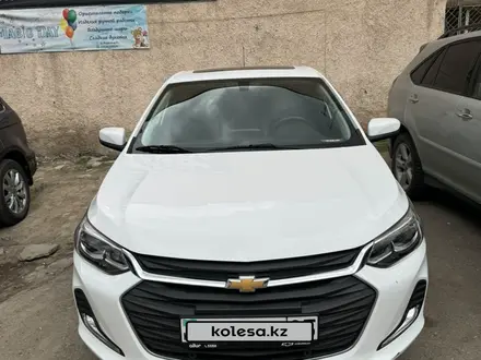 Chevrolet Onix 2023 года за 7 900 000 тг. в Алматы – фото 2