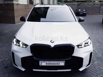 BMW X5 2024 года за 49 000 000 тг. в Алматы – фото 2