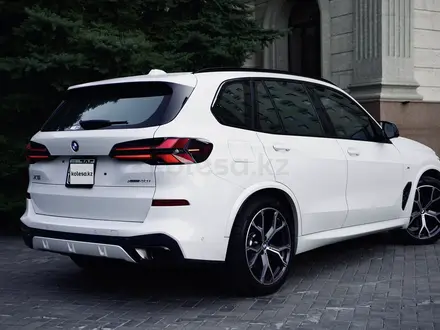 BMW X5 2024 года за 49 000 000 тг. в Алматы – фото 15