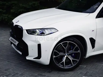 BMW X5 2024 года за 49 000 000 тг. в Алматы – фото 18