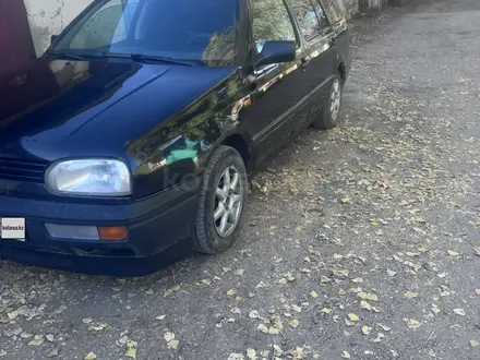 Volkswagen Golf 1994 года за 1 350 000 тг. в Актобе – фото 4