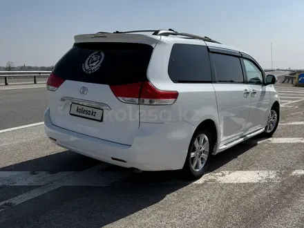 Toyota Sienna 2010 года за 11 500 000 тг. в Алматы – фото 10