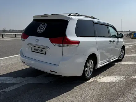 Toyota Sienna 2010 года за 11 500 000 тг. в Алматы – фото 3