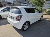 Chevrolet Aveo 2013 года за 2 700 000 тг. в Алматы – фото 3