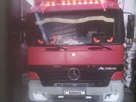 Mercedes-Benz  Actros 2000 года за 12 000 000 тг. в Алматы