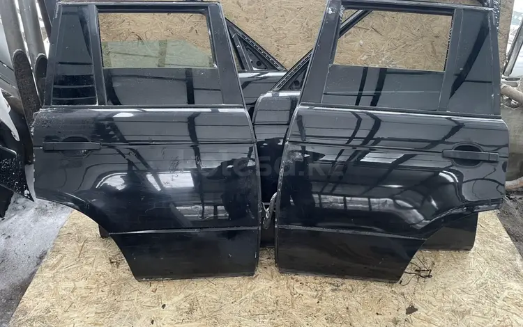 Дверь Передняя Задняя Левая Правая за 40 000 тг. в Караганда