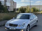 Mercedes-Benz E 240 2002 годаfor5 300 000 тг. в Астана – фото 4