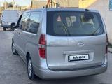 Hyundai Starex 2008 года за 4 500 000 тг. в Сарыагаш – фото 2