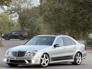 Mercedes-Benz E 500