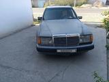 Mercedes-Benz E 200 1989 годаfor1 100 000 тг. в Шымкент