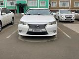 Lexus ES 300h 2013 года за 8 700 000 тг. в Актау