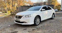 Toyota Camry 2014 года за 9 300 000 тг. в Алматы