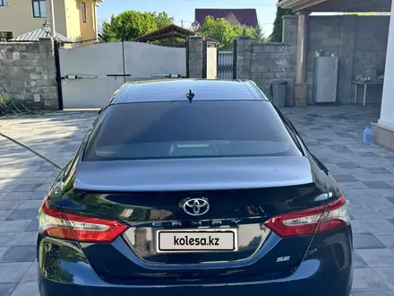 Toyota Camry 2019 года за 13 000 000 тг. в Алматы – фото 6