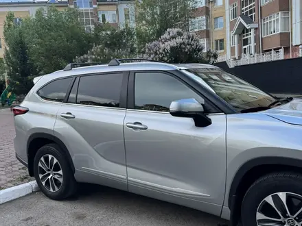 Toyota Highlander 2023 года за 25 800 000 тг. в Астана – фото 3