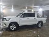 Toyota Hilux 2016 года за 16 000 000 тг. в Атырау – фото 2