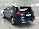 Kia Sorento 2018 годаүшін11 350 000 тг. в Атырау – фото 3