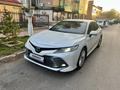 Toyota Camry 2019 года за 13 800 000 тг. в Караганда – фото 3