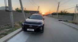 Hyundai Santa Fe 2020 годаfor16 000 000 тг. в Шымкент