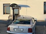 Volkswagen Passat 1998 годаfor1 450 000 тг. в Караганда – фото 2