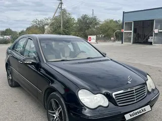 Mercedes-Benz C 240