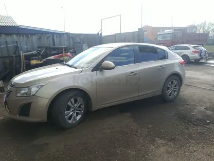 Chevrolet Cruze 2013 года за 4 000 000 тг. в Костанай – фото 2