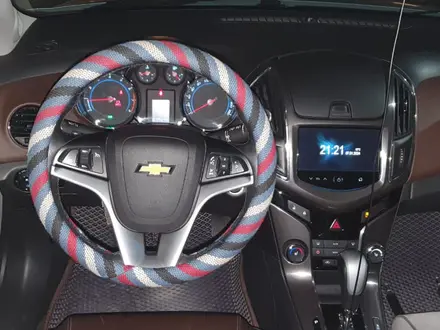 Chevrolet Cruze 2014 года за 5 800 000 тг. в Тараз – фото 11