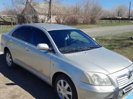Toyota Avensis 2004 года за 3 750 000 тг. в Семей
