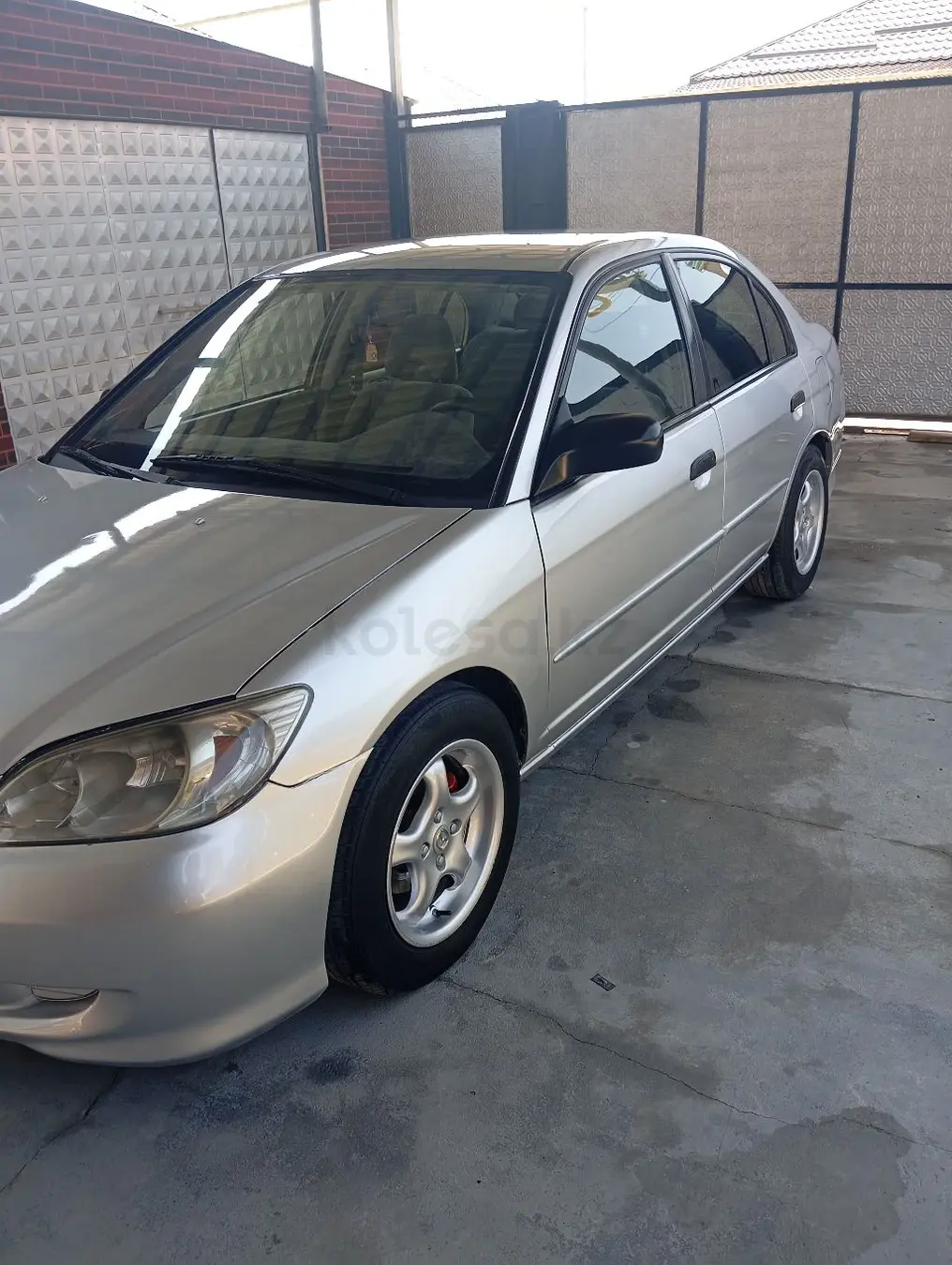Honda Civic, 2004