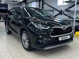 Toyota Highlander 2025 года за 25 000 000 тг. в Уральск – фото 3