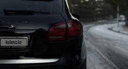 Porsche Cayenne 2010 года за 14 500 000 тг. в Алматы – фото 4