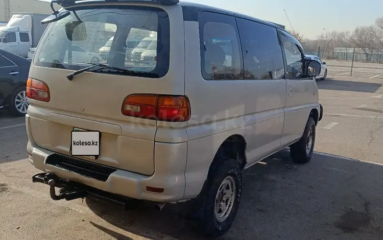 Mitsubishi Delica 1995 годаүшін2 600 000 тг. в Алматы