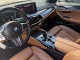 BMW 520 2022 года за 24 500 000 тг. в Астана – фото 2