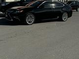 Lexus ES 300h 2014 годаүшін9 000 000 тг. в Актау – фото 4