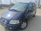 Volkswagen Sharan 2000 года за 4 100 000 тг. в Костанай – фото 4