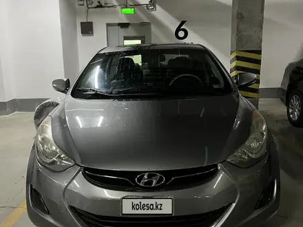 Hyundai Elantra 2013 года за 3 500 000 тг. в Астана – фото 2