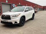 Toyota Highlander 2016 года за 13 000 000 тг. в Актау