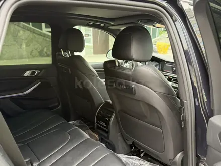 BMW X5 2019 года за 27 500 000 тг. в Алматы – фото 15