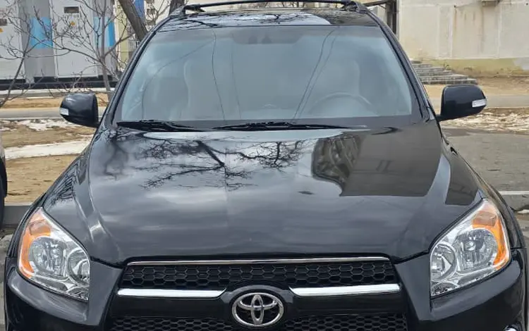 Toyota RAV4 2011 года за 8 000 000 тг. в Актау