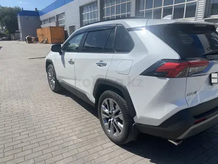 Toyota RAV4 2020 года за 14 800 000 тг. в Караганда – фото 5