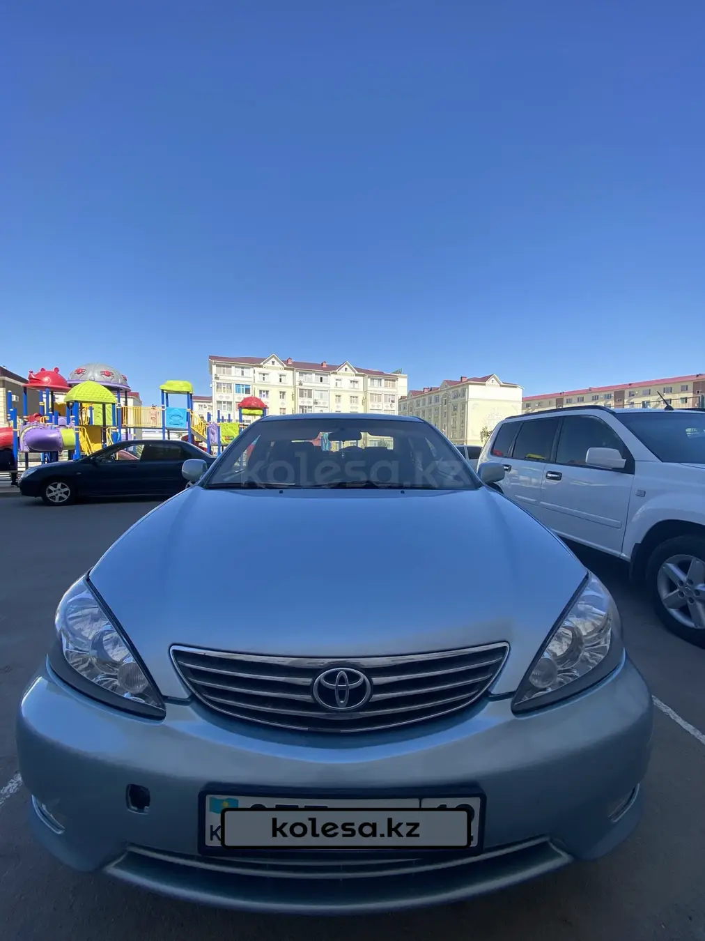 Toyota Camry, 2004