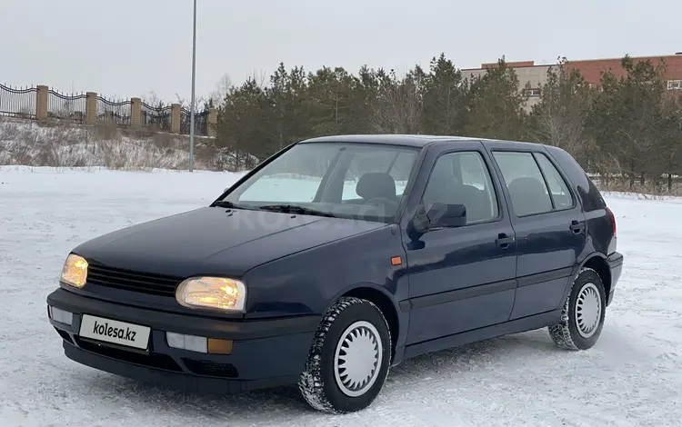 Volkswagen Golf 1994 годаfor2 350 000 тг. в Караганда