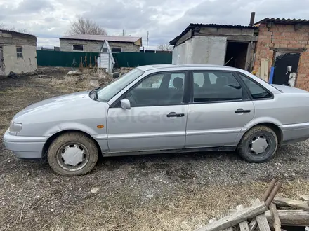 Volkswagen Passat 1994 года за 1 600 000 тг. в Усть-Каменогорск – фото 4