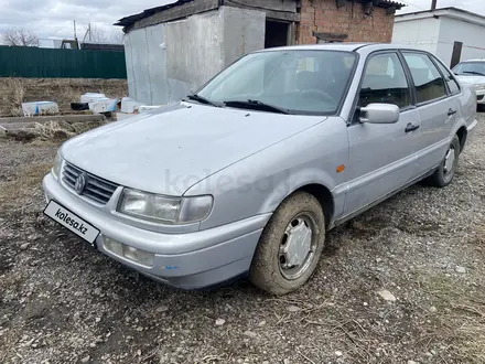 Volkswagen Passat 1994 года за 1 600 000 тг. в Усть-Каменогорск – фото 3