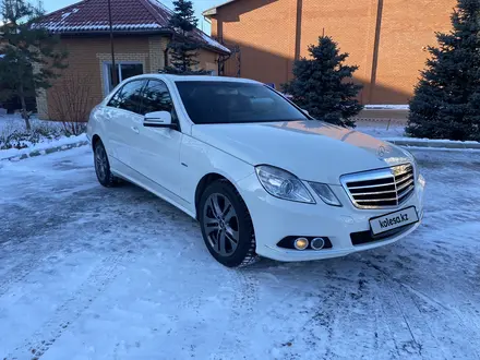 Mercedes-Benz E 220 2010 года за 5 500 000 тг. в Павлодар – фото 3