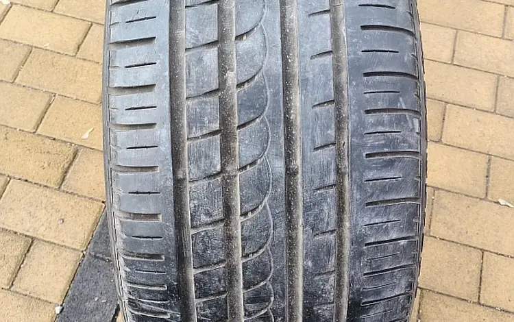 ОДНА шина 245/40 R18 — "Pirelli PZero Rosso" (Германия), летняя за 30 000 тг. в Астана